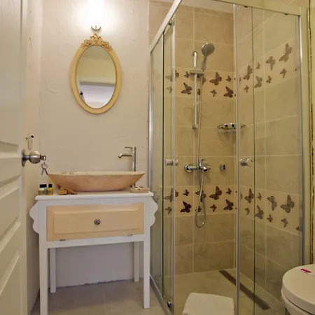 Sultan Butik ℳℛ Luxury Concept بيت ضيافة ألاتشاتي