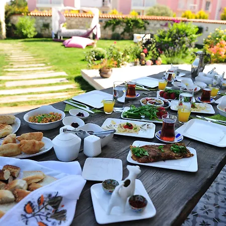 Sultan Butik ℳℛ Luxury Concept Casa de hóspedes Alacati