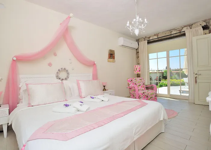 Pensión Sultan Butik ℳℛ Luxury Concept 4*